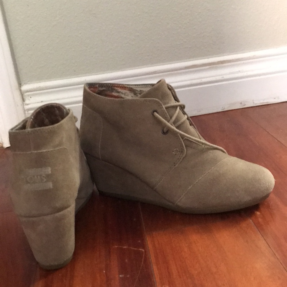 Tom’s booties.